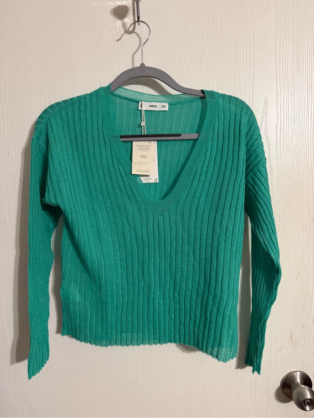 MNG
Size S NWT Pullover sweater